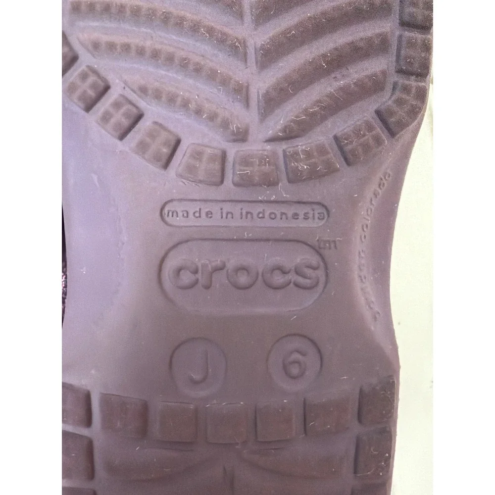 Crocs Classic Clog Kids Size J6 Purple Glitter Wicked Musical Charms Jibbitz